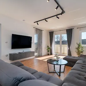 Olea Apartment