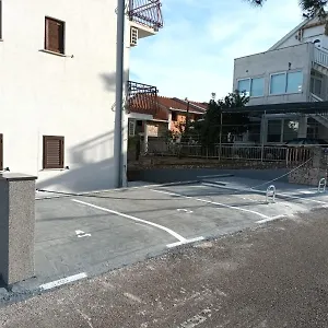 T&t Apartment